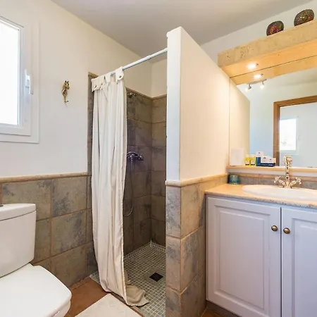 Carmen Morna Villa *