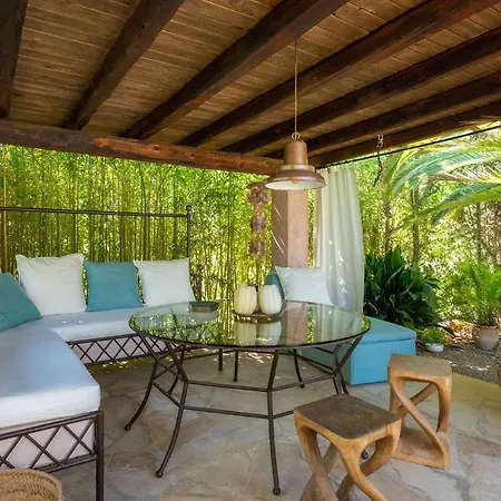 Carmen Morna Villa Santa Eulária des Riu