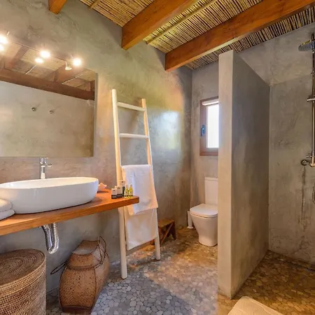 Carmen Morna Santa Eularia des Riu