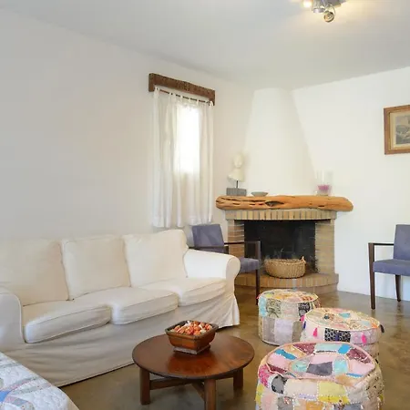 Carmen Morna Villa Santa Eulalia del Río