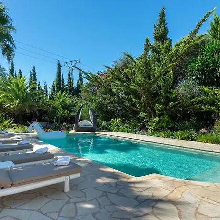 Carmen Morna * Santa Eularia des Riu